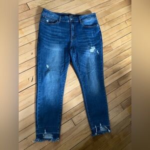 Judy Blue raw hem distressed skinny fit dark wash blue jeans